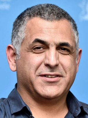 Picture of Mani Haghighi