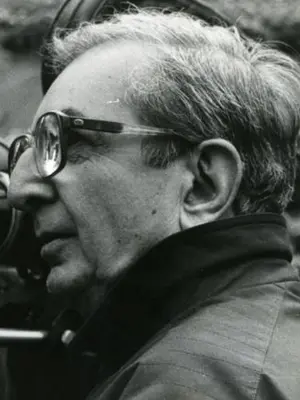 Picture of director: Atıf Yılmaz