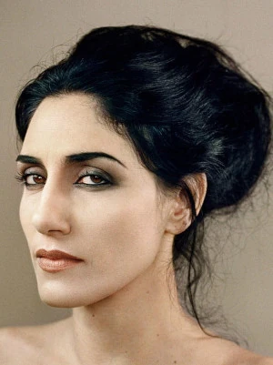 Picture of Ronit Elkabetz