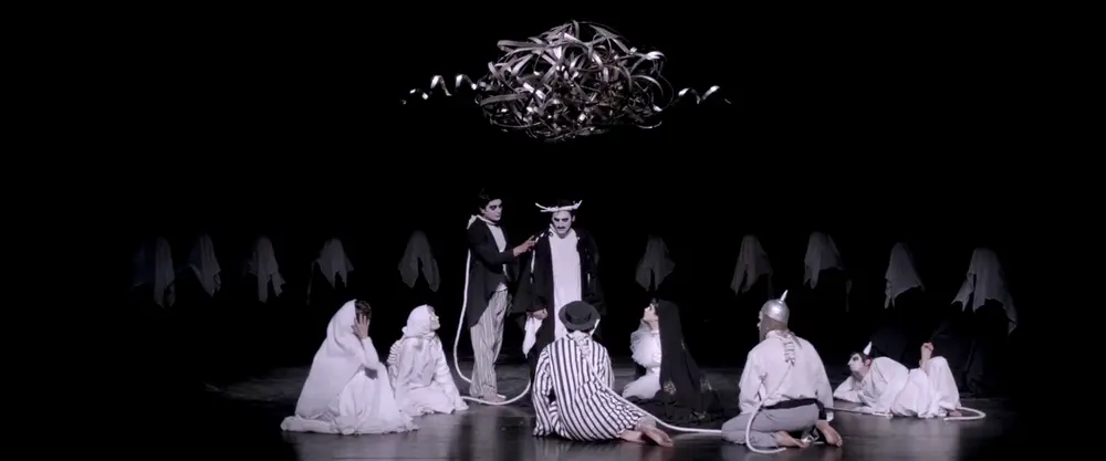 A Dragon Arrives! - film still