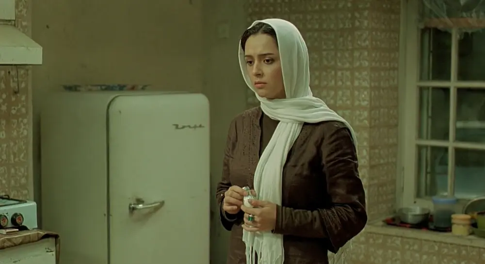 About Elly - film still